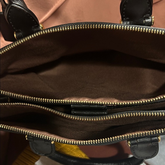 Ralph Lauren Black Textured Handbag - Picture 5 of 8